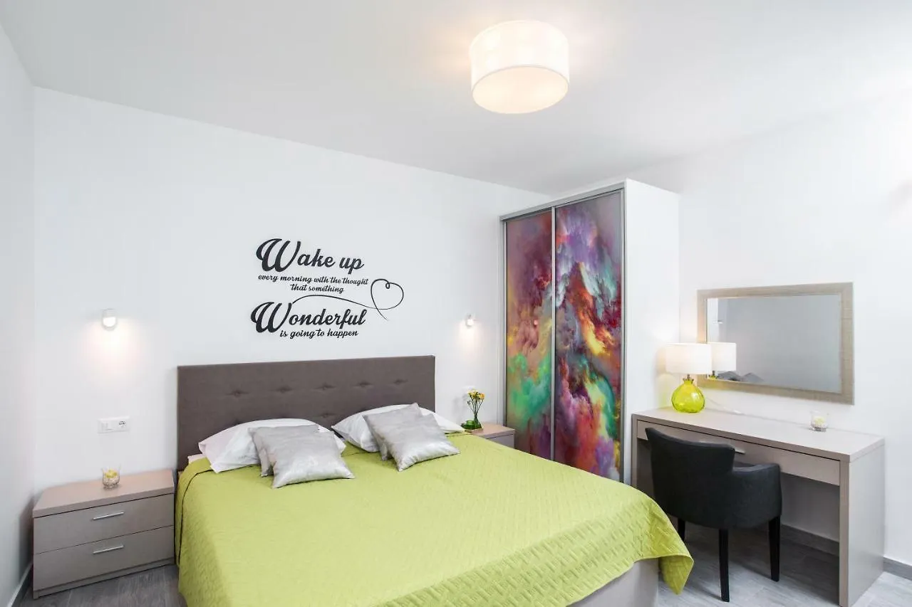 L&L Apartments